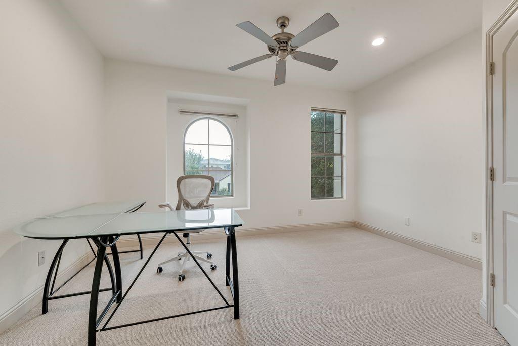 Renaissance Way Amd - Residential