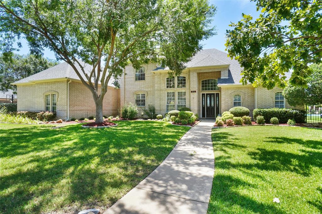 915 Brazos Drive