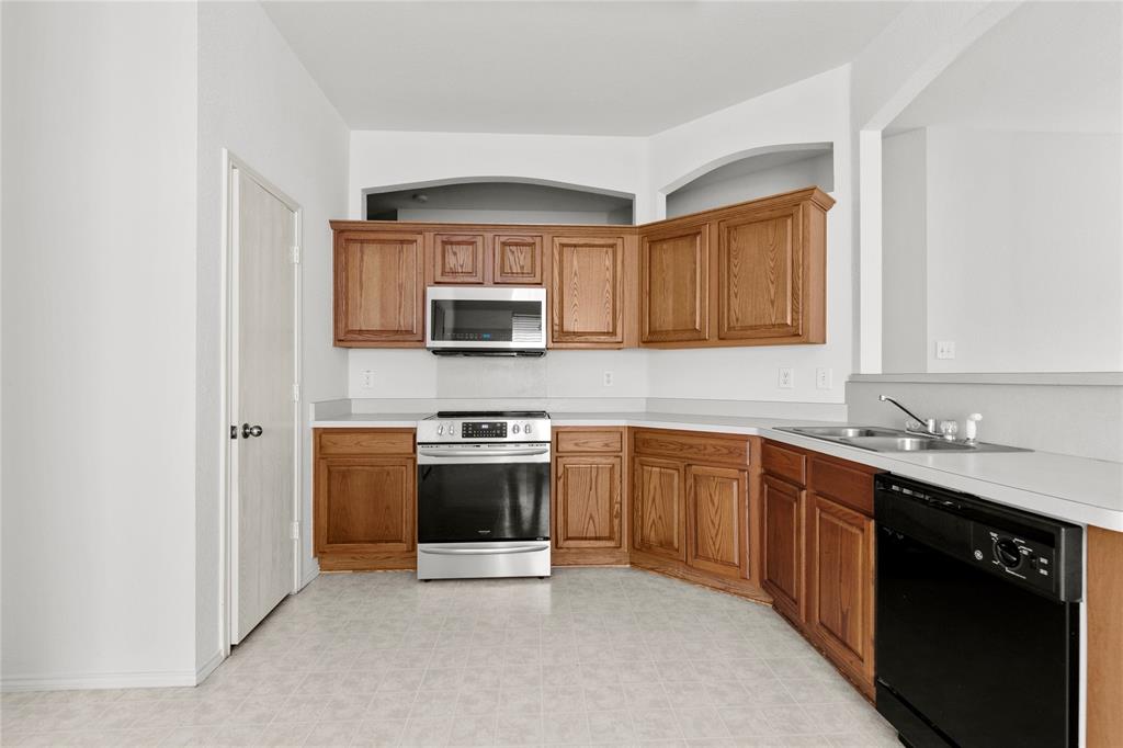 Shadow Glen Estates - Residential Lease