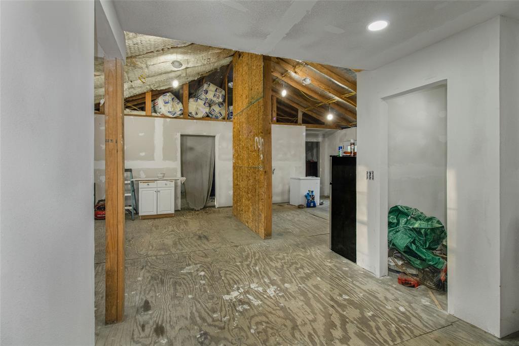 Garnet Hills - Residential