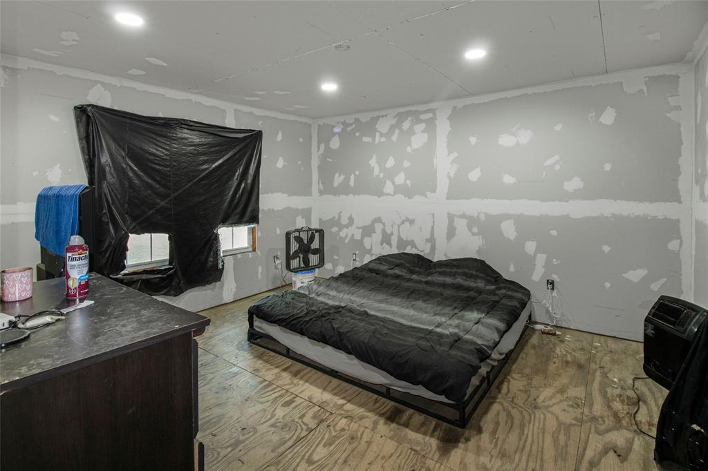 Garnet Hills - Residential