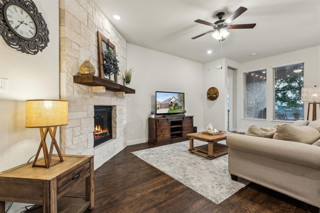 10113 Warberry Trail