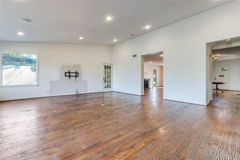 Tiny photo for 6255 Deloache Avenue, Dallas, TX 75225 (MLS # 21147763)