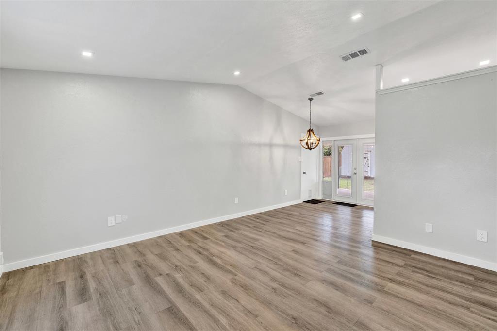 2308 Foxcroft Lane