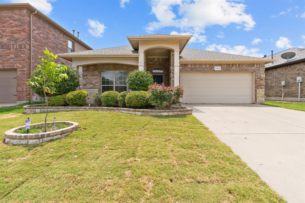 2200 Frosted Willow Lane