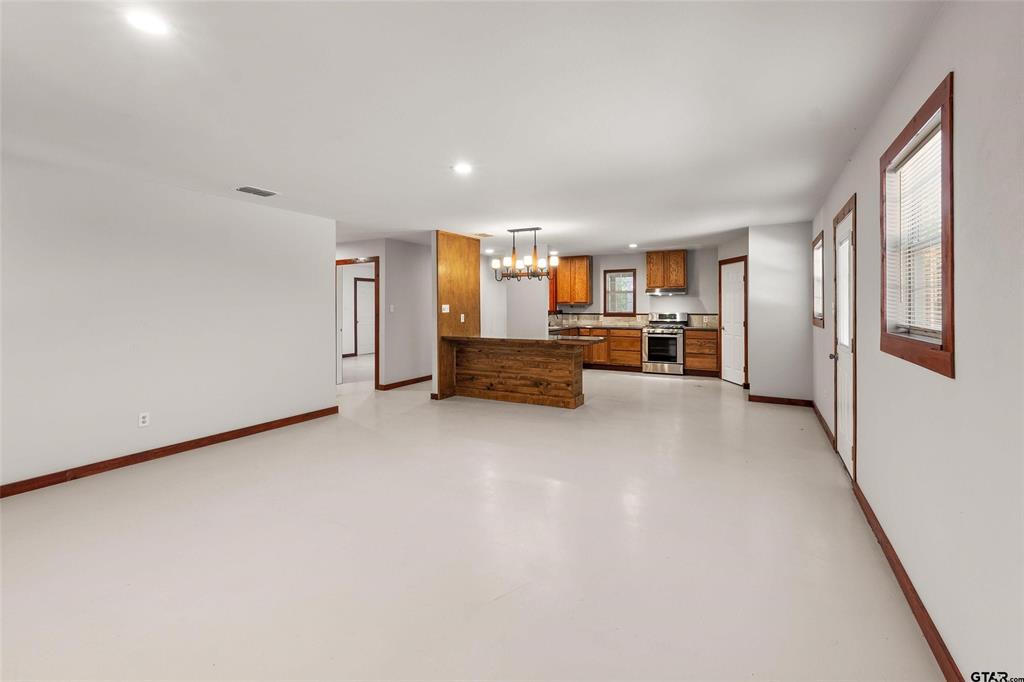 462 County Road 3911