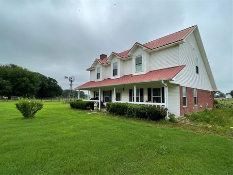 A home in Yantis