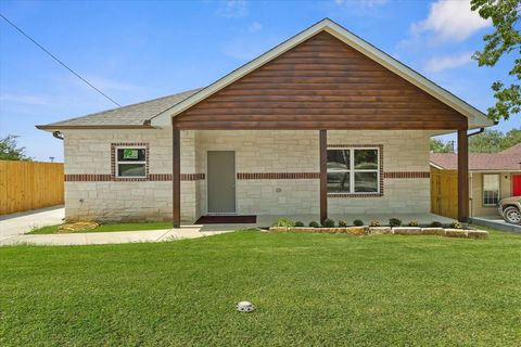 3105 N Pecan Street Fort Worth TX 76106