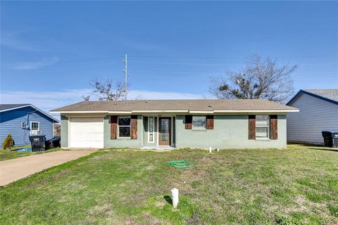 4910 Bourland Street Greenville TX 75401