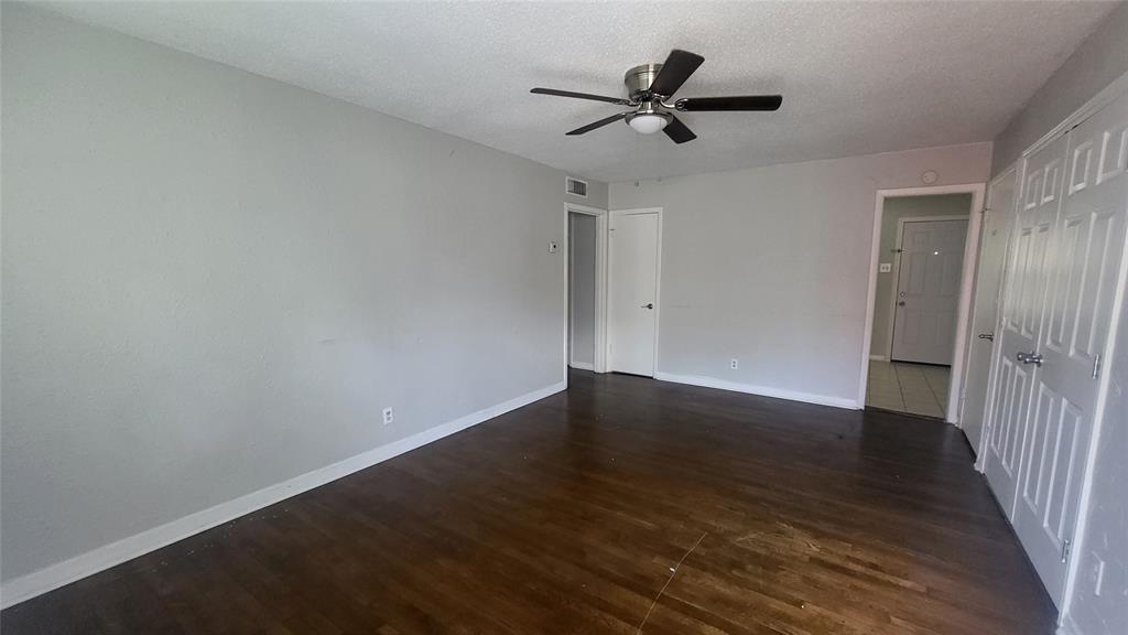 Arlington Heights West - Residential Lease