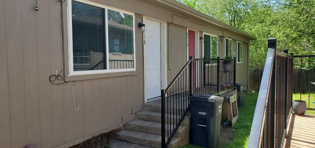 Arlington Heights West - Residential Lease