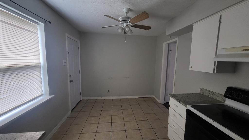 Arlington Heights West - Residential Lease