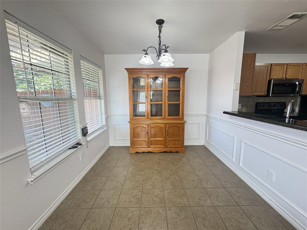 NEWPORT VILLAGE AT TRINITY - Residential Lease