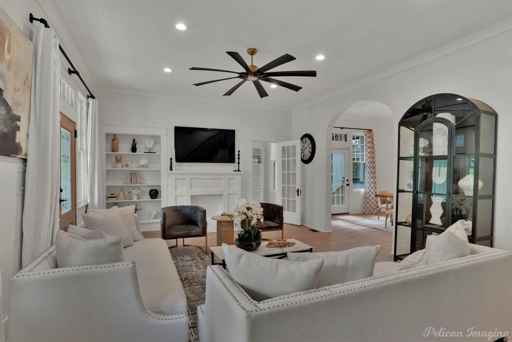 549 Robinson Place