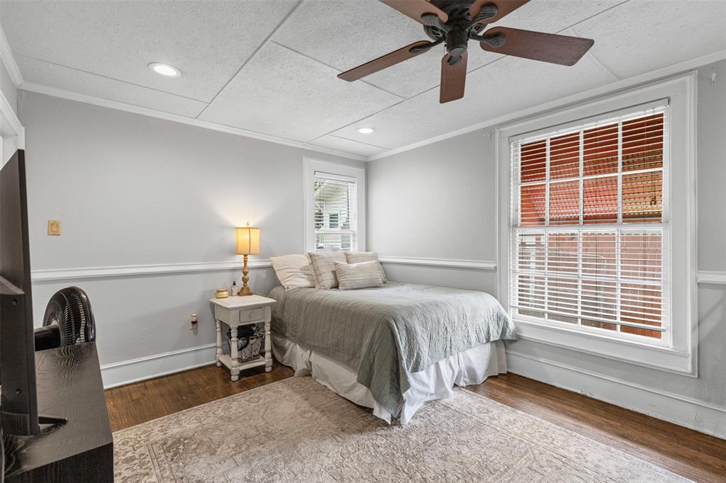 HI MOUNT ADDITION - Residential Lease