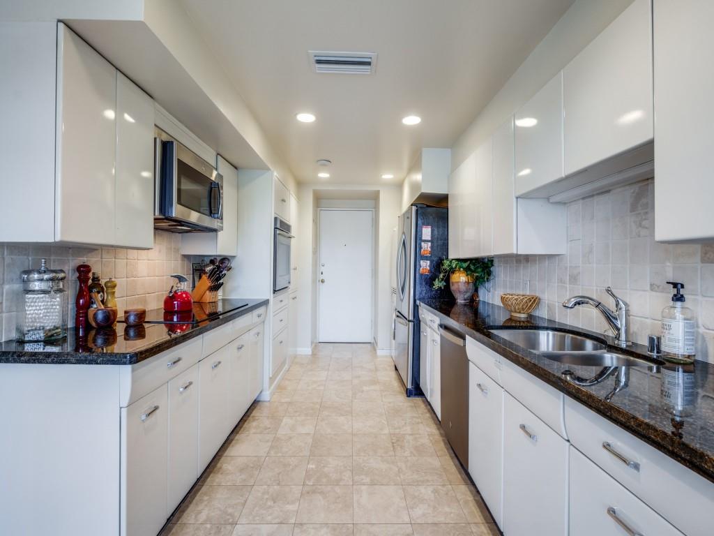 Condo 3525 - Residential