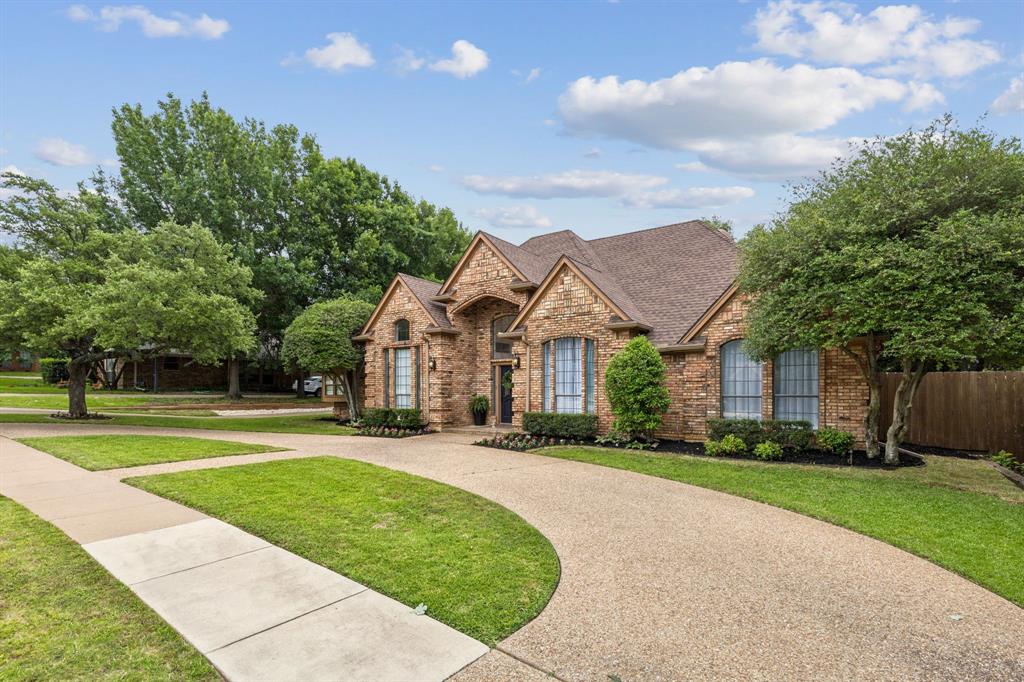 810 Quail Run