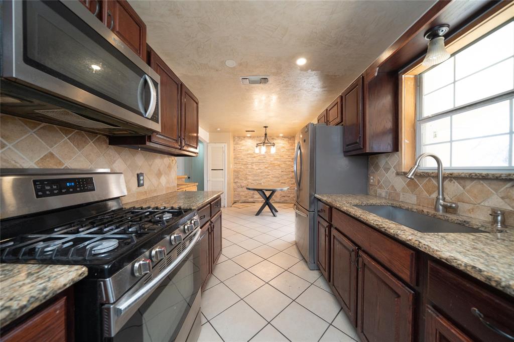 Everman Park Add - Residential