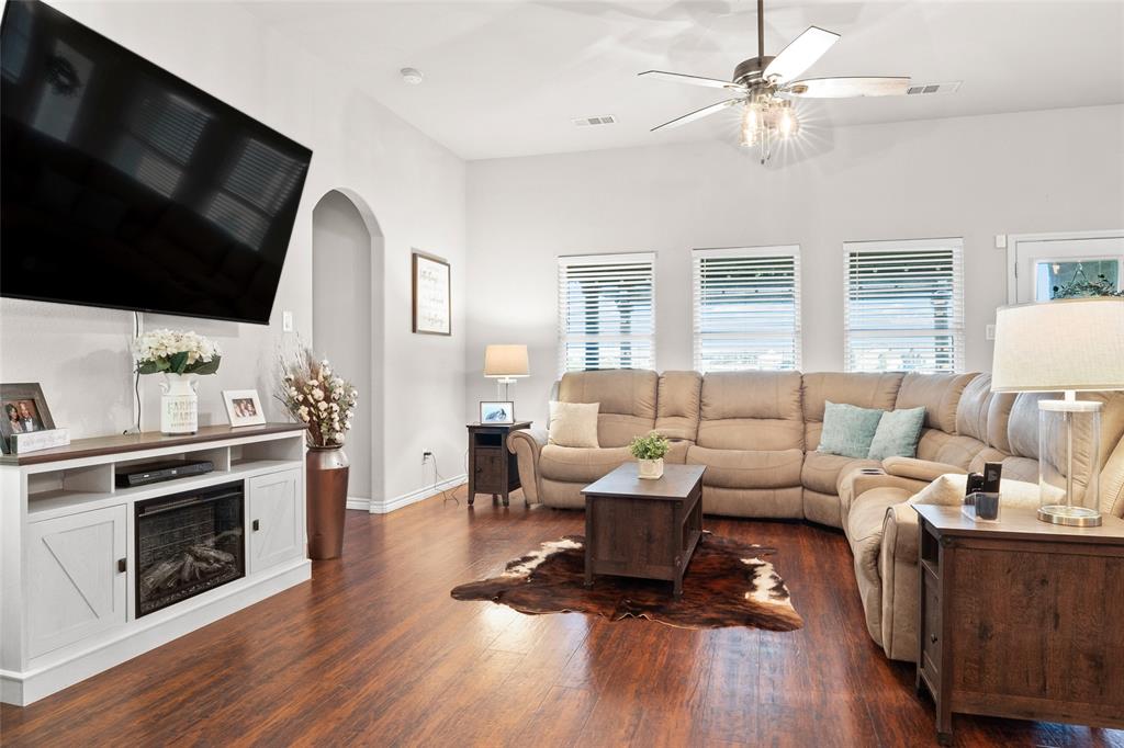 4126 Bridle Path