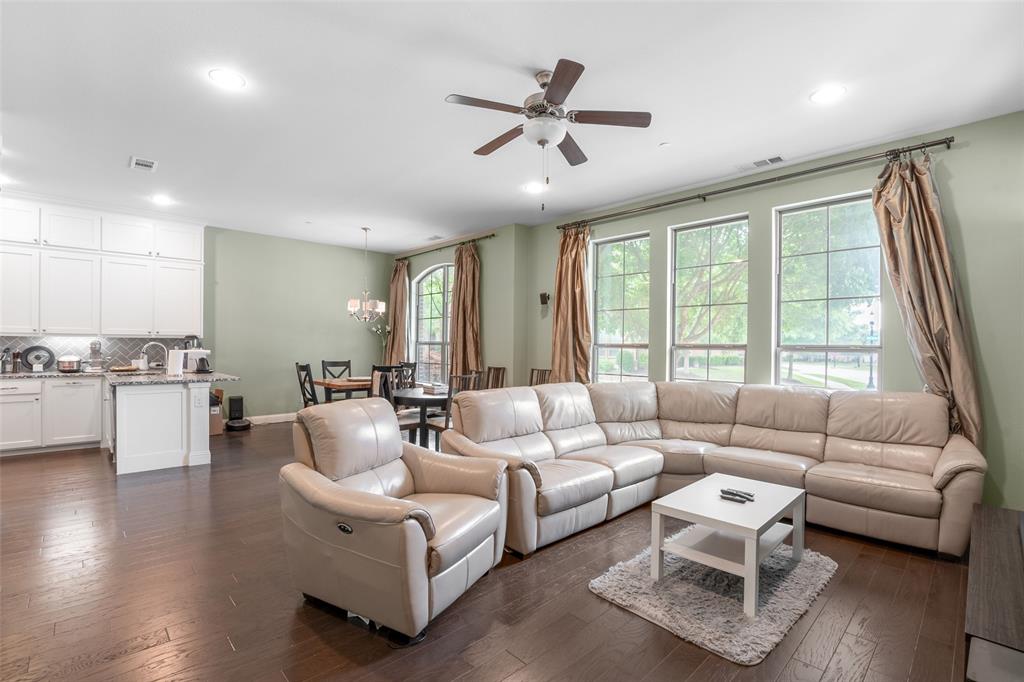 7224 Chief Spotted Tail Drive