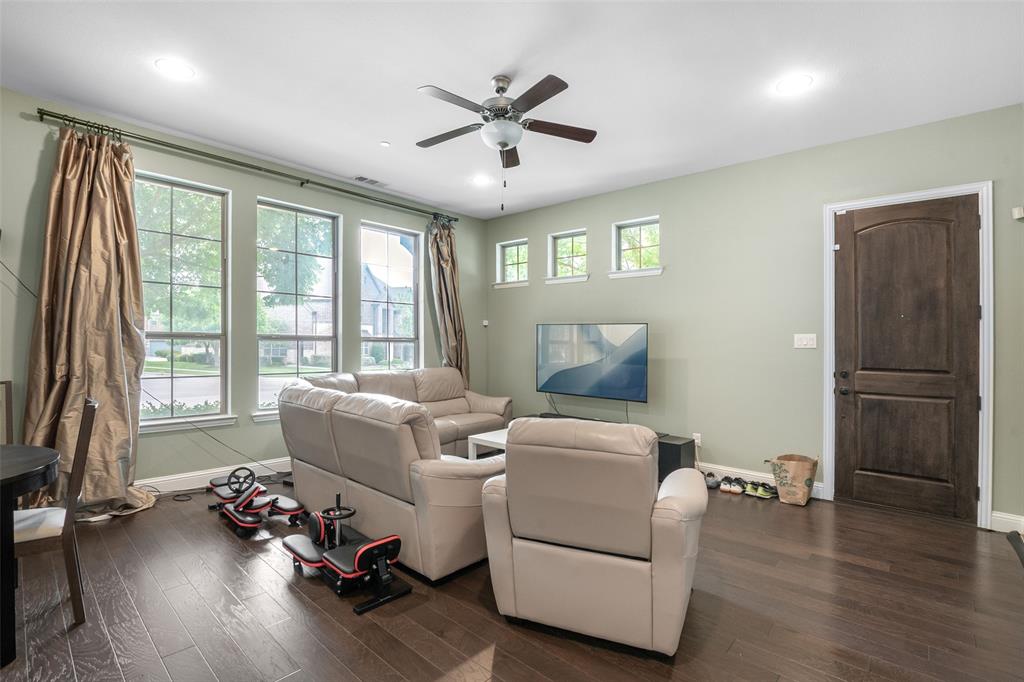 7224 Chief Spotted Tail Drive