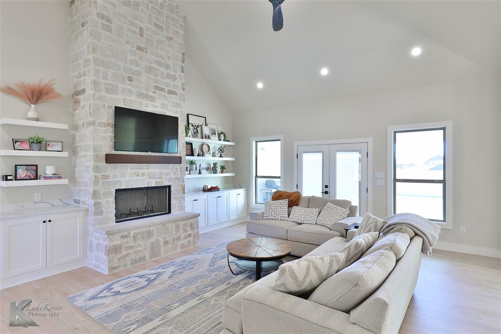 Mountain Shadows Ranch - Residential