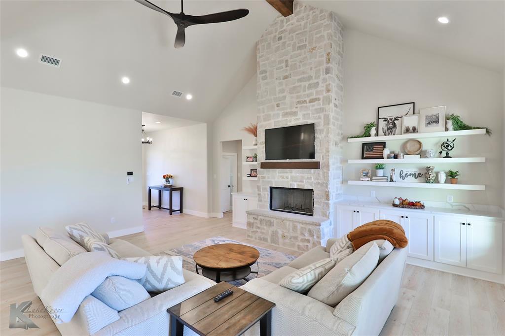 Mountain Shadows Ranch - Residential