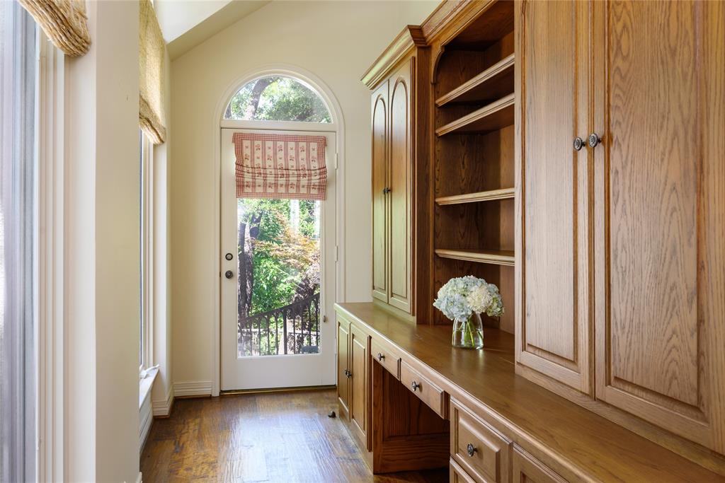 Mount Vernon 01 & 03 - Residential