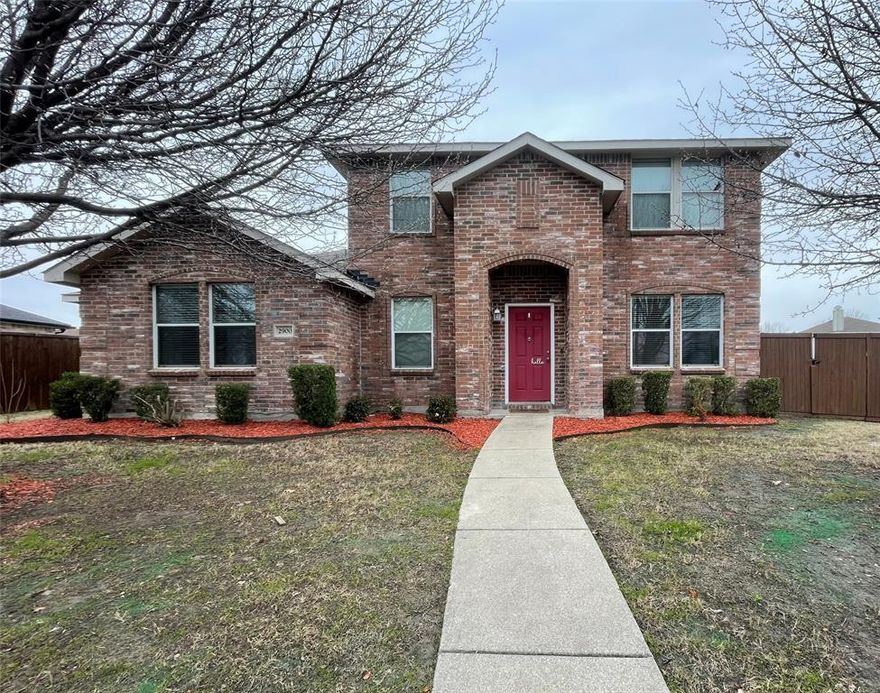 Ready to move in beautiful two-story home! located near local Shopping areas, parks, trails and easy access to Hwy78. This home has a spacious floorplan with four bedrooms and two and a half bathrooms. The primary bedroom is on the first floor and is very spacious. The formal dining room can be used also as an office. The secondary bedrooms are located on the second floor along with a spacious game room area. It has laundry room, breakfast area and 2 car garage. Ceiling fans in all bedrooms and living rooms. Large Back yard with chicken coop, and garden boxes. This home located in a quiet established neighborhood on a cul-de-sac, near lake Ray Hubbard and Lake Lavon.