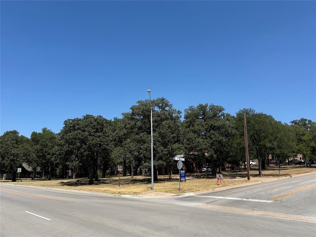 2009 Forest Ridge Drive