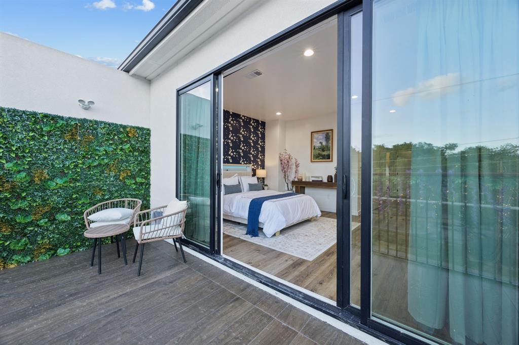 Z E Coombs West End - Residential Lease