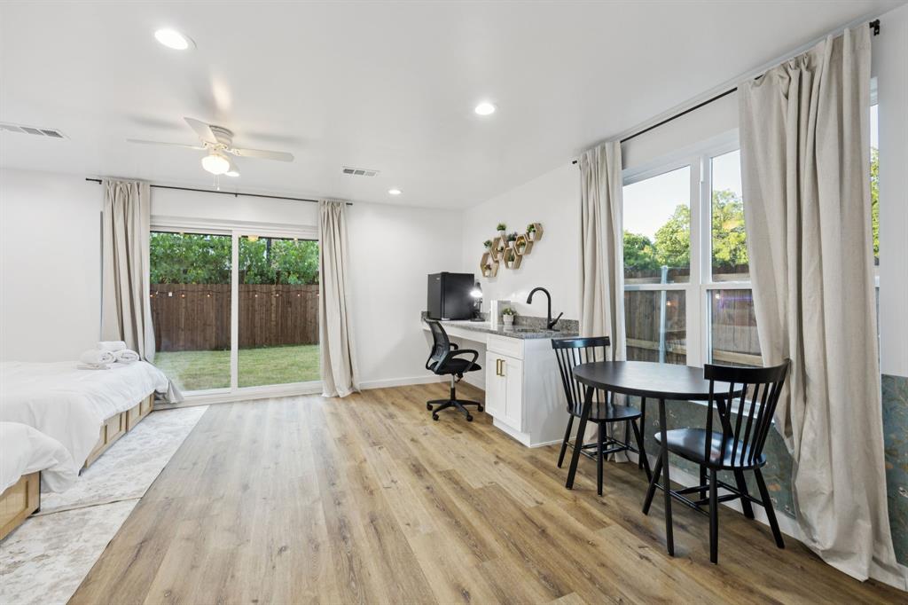 Z E Coombs West End - Residential Lease