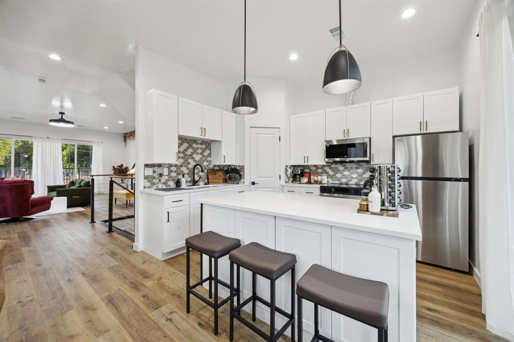 Z E Coombs West End - Residential Lease