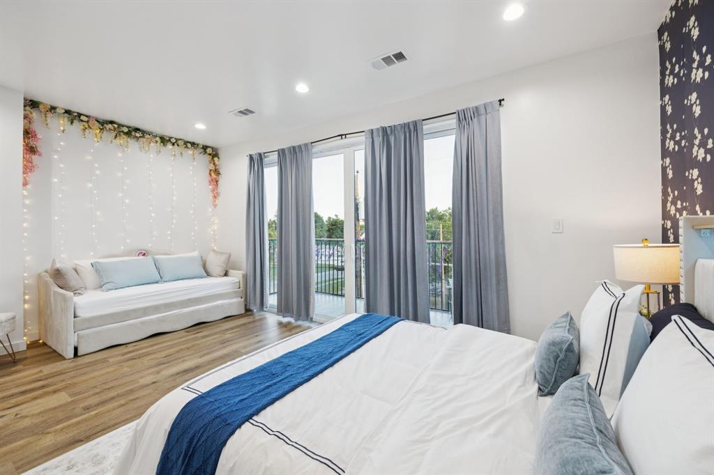 Z E Coombs West End - Residential Lease