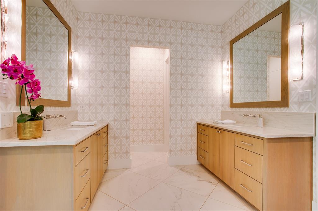 Shore Crest Estate - Residential