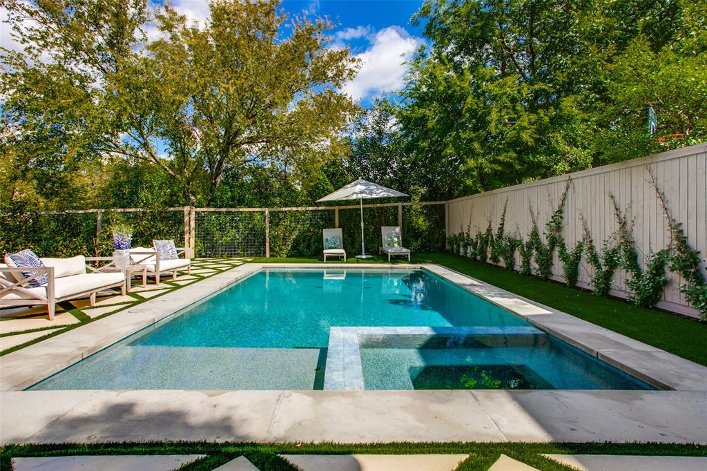 Shore Crest Estate - Residential