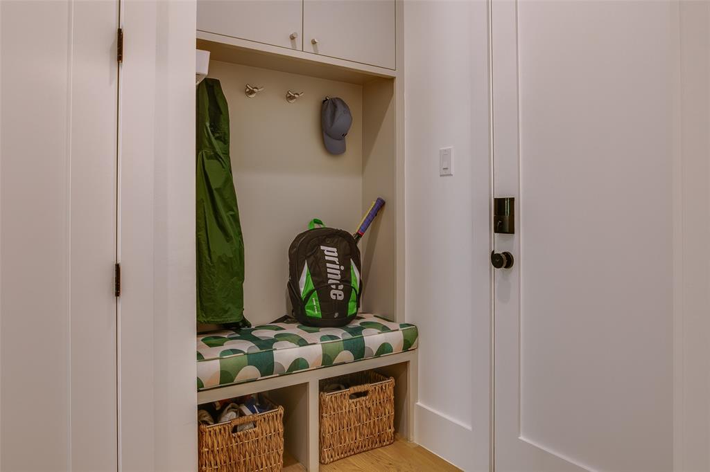 Shore Crest Estate - Residential