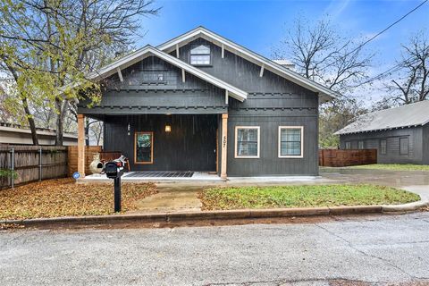 A home in Mineral Wells