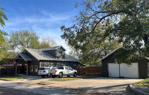 A home in Mineral Wells