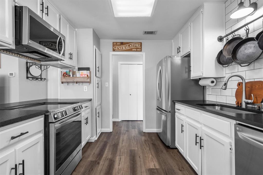 Yates Add - Residential Lease