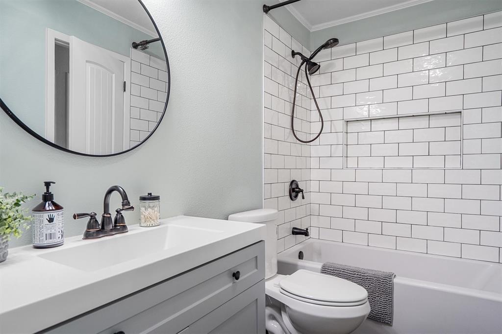 Yates Add - Residential Lease