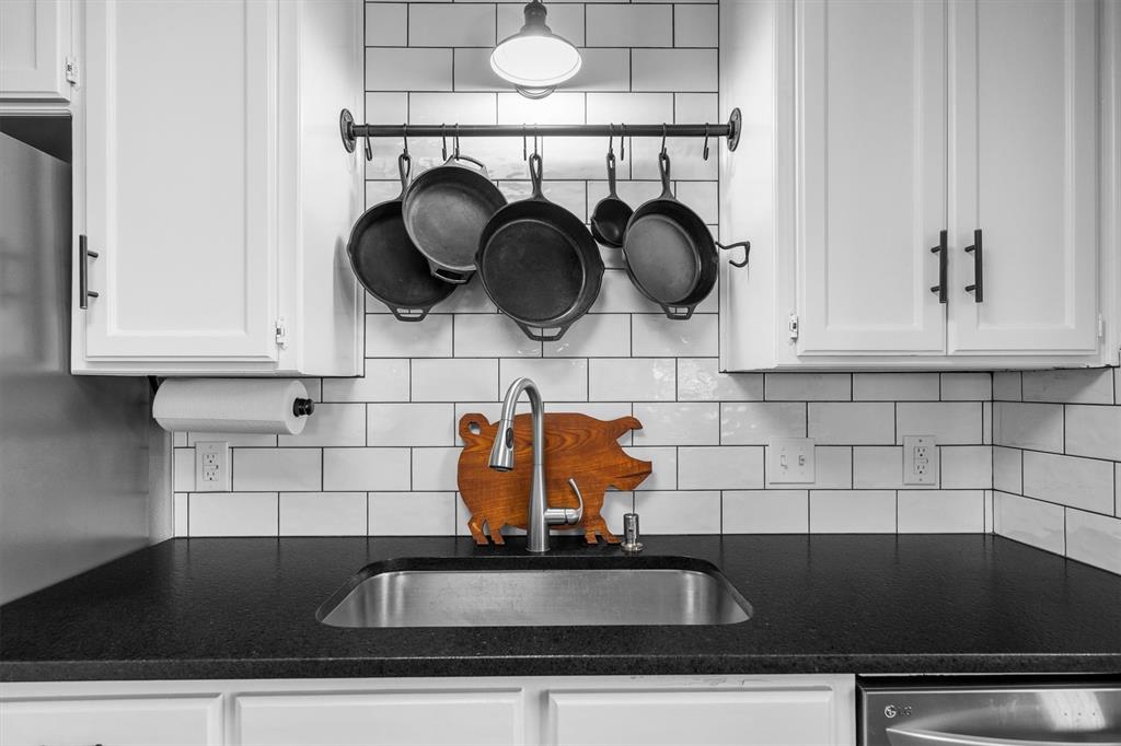 Yates Add - Residential Lease