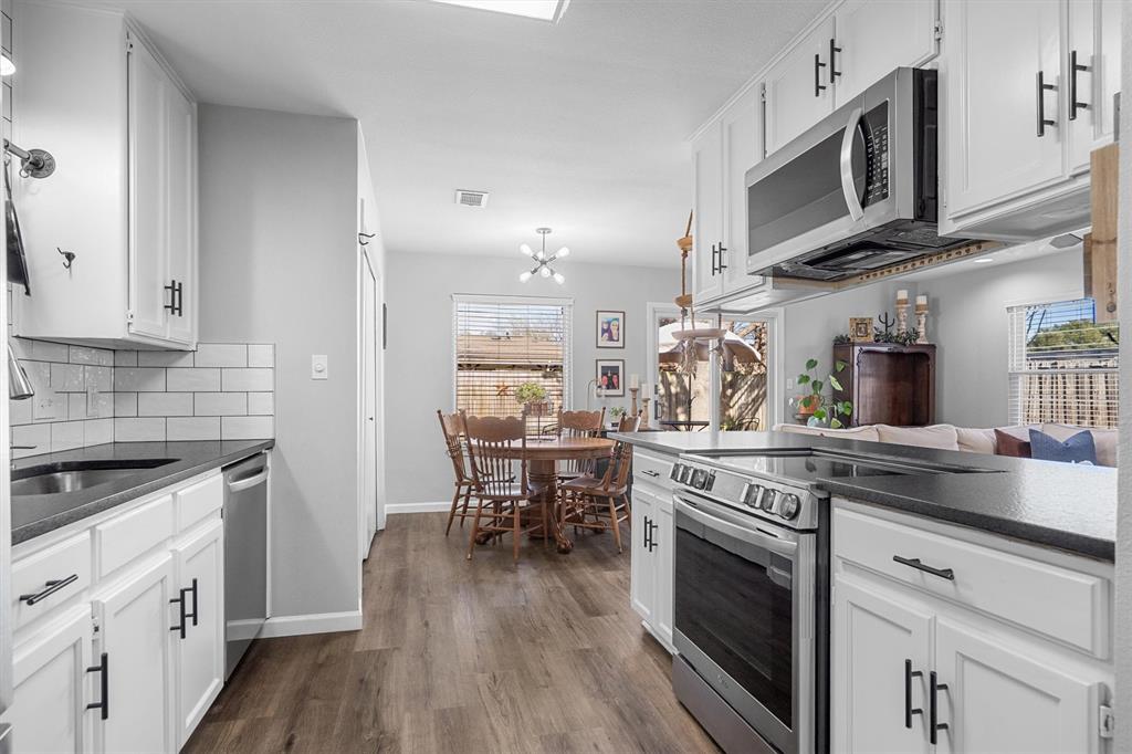 Yates Add - Residential Lease