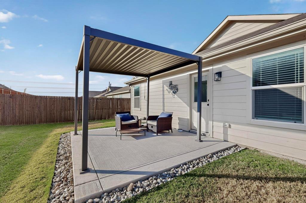 Primrose Xing Ph 6 - Residential