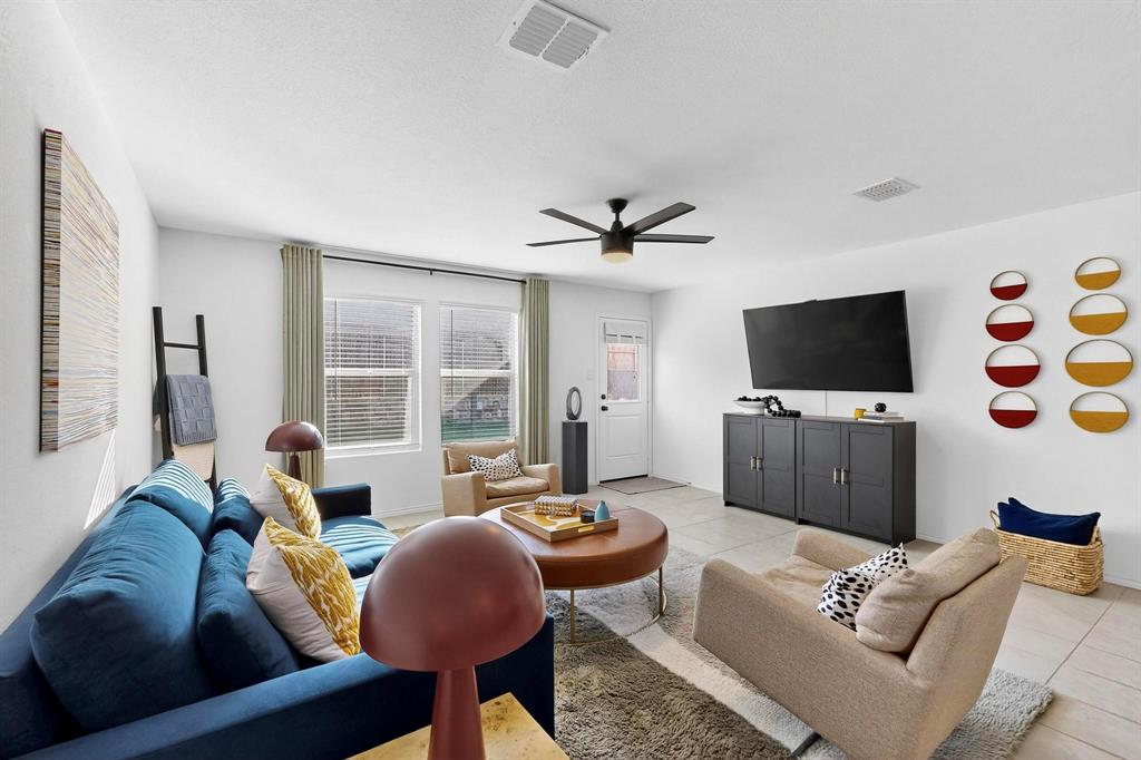 Primrose Xing Ph 6 - Residential