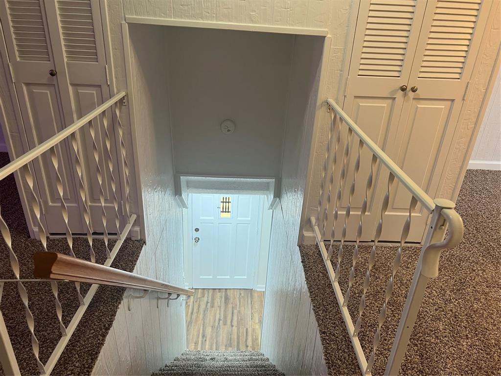 Live Oak Estates - Residential Lease