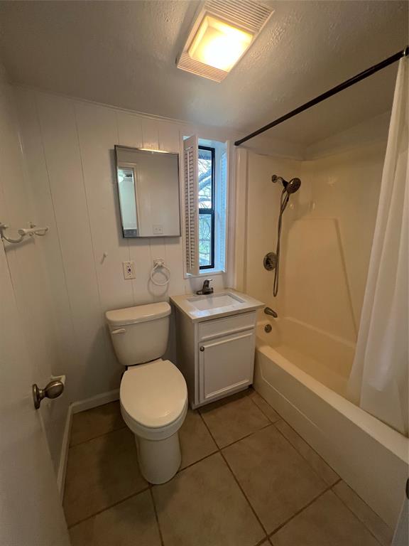 Live Oak Estates - Residential Lease