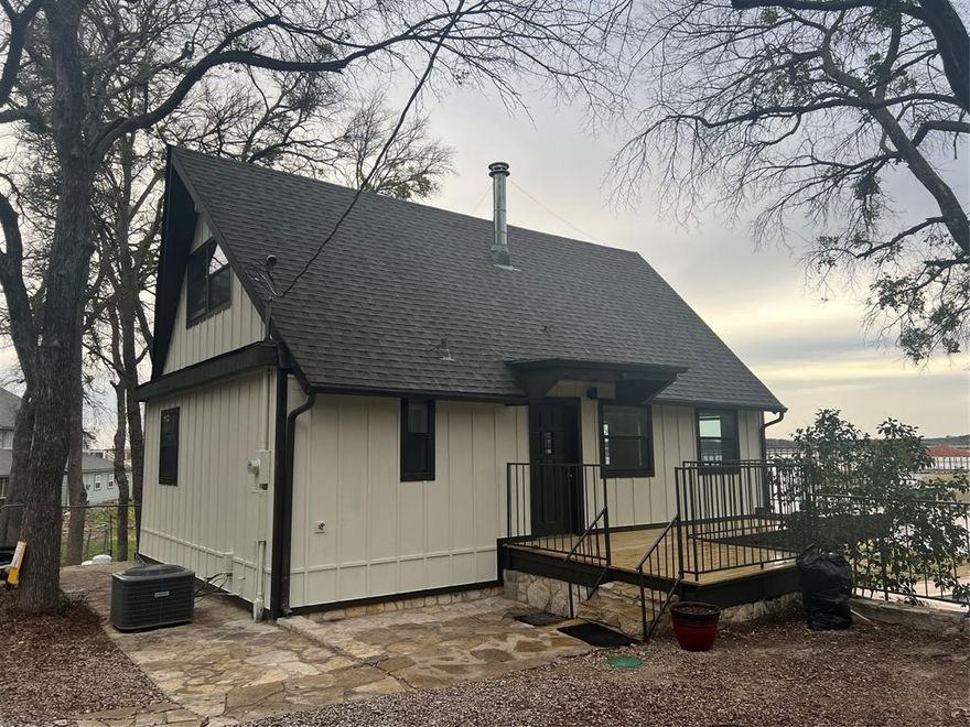 Beautiful waterfront home featuring laminate and granite finishes, along with stainless steel appliances. Refrigerator and range are included. The property offers a boat dock, a washer and dryer room, and a fenced side yard. All bills are paid, with tenants responsible for $350 per month for utilities, plus any additional charges. A non-refundable pet fee of $250 per pet applies. Pool and downstairs playroom are not included. Tenant to verify all information.