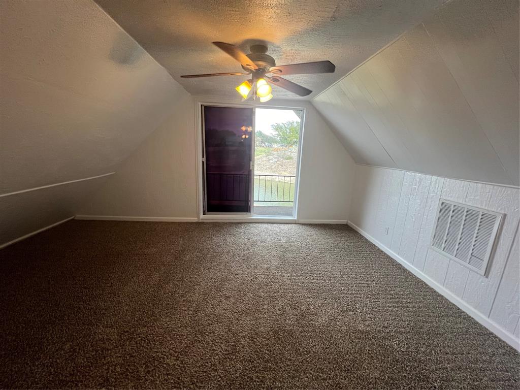 Live Oak Estates - Residential Lease