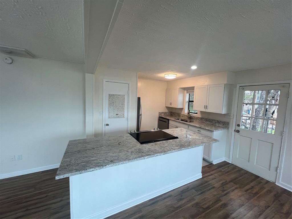 Live Oak Estates - Residential Lease